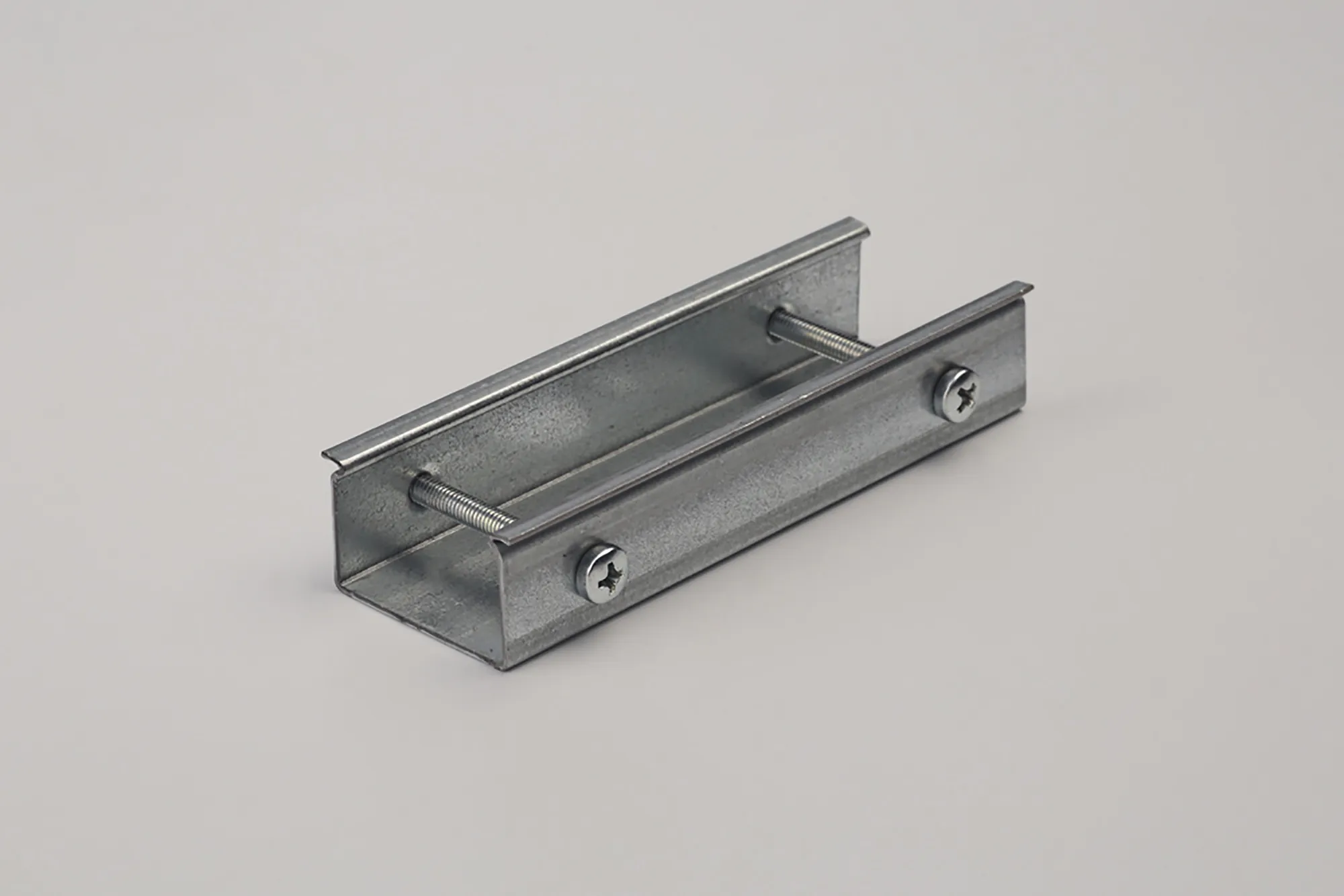100mm Pendant Clip For Steel Wire/Pendant Rod For 3 Circuit Surface Mounted Track With Data Bus 98-699-0  Eutrac Adapters & Components-Galvanized